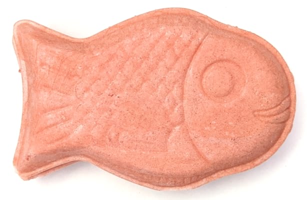 strawberry fish wafer